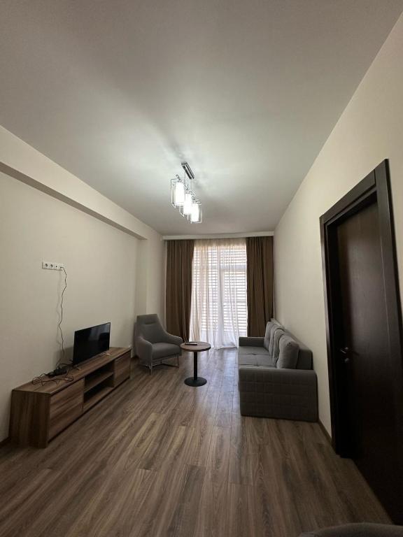 هتل آپارتمنت این د سی تی سنتر - Apartment in the city center