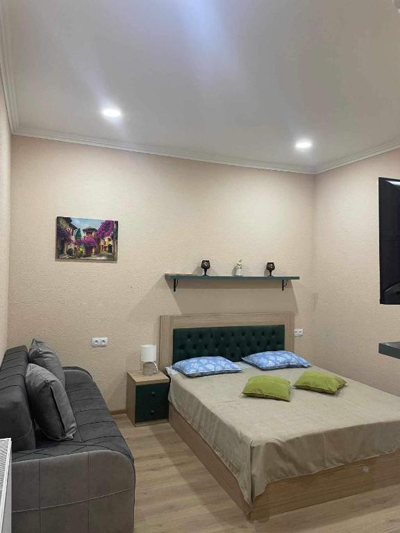 هتل آپارتمنت آن توئیدزه - Apartment on toidze