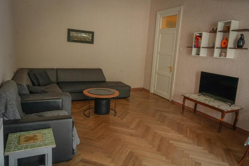 هتل آباستومانی آپارتمان Abastumani Apartment