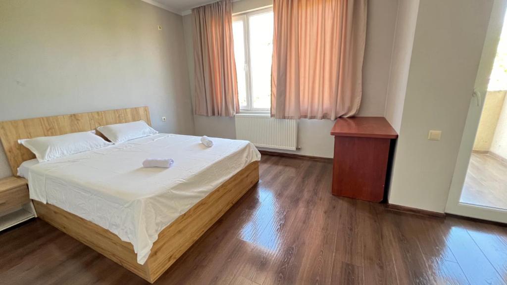 هتل گاردن هاوس تفلیس Garden House Tbilisi