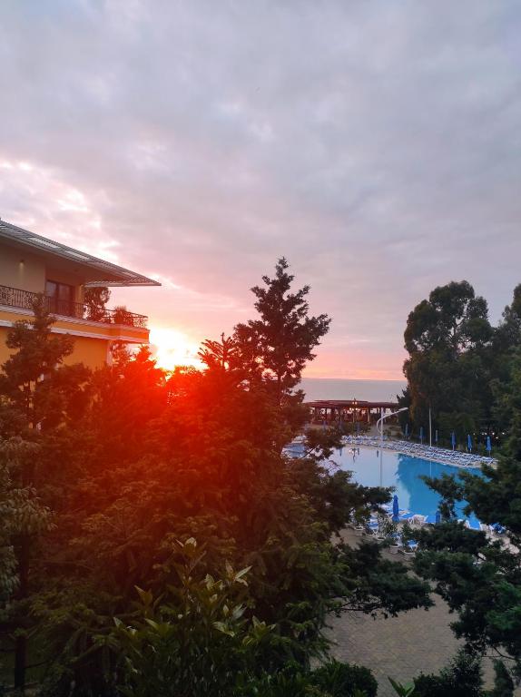 هتل دریم لند اویسیس سی ویو DREAM LAND OASIS sea view