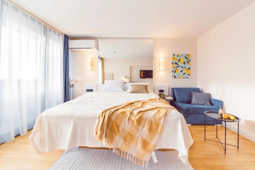 هتل لاکچری این اوربی سیتی - Luxury In Orbi City