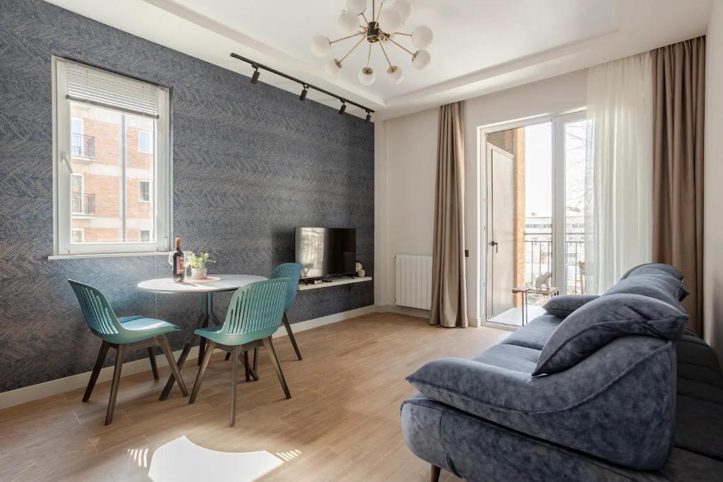 هتل الی's کوزی آپارتمان - Eli's Cozy Apartment
