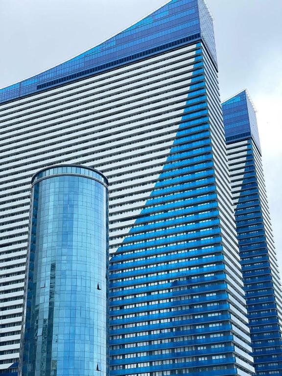 هتل اوربی توین تاورز - Orbi Twin Towers