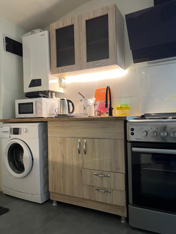 هتل تازو آپارتمان تفلیس - Tazo Apartment Tbilisi