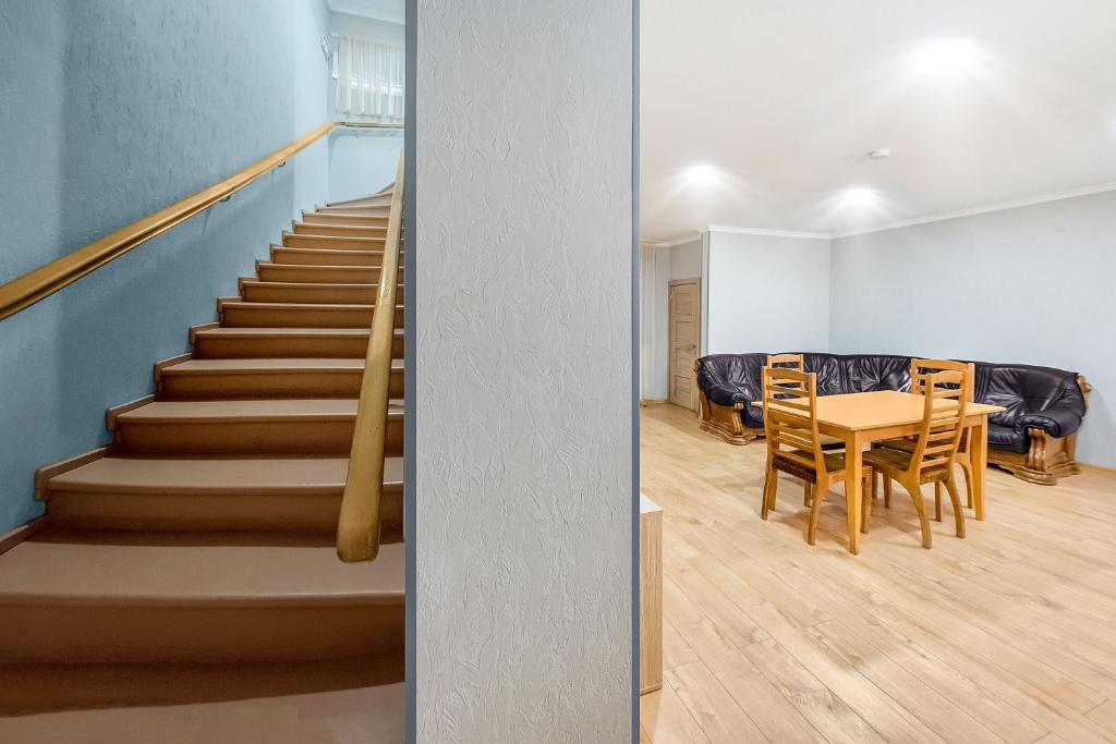 آپارت هتل گرجیا گلد - Apart Hotel Georgia Gold