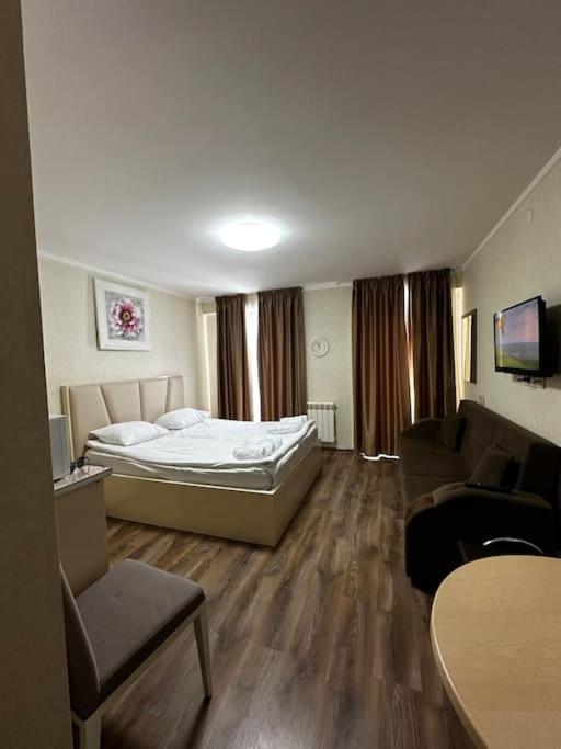 هیون این هتل اوربی، باکوریانی Haven in Hotel Orbi, Bakuriani