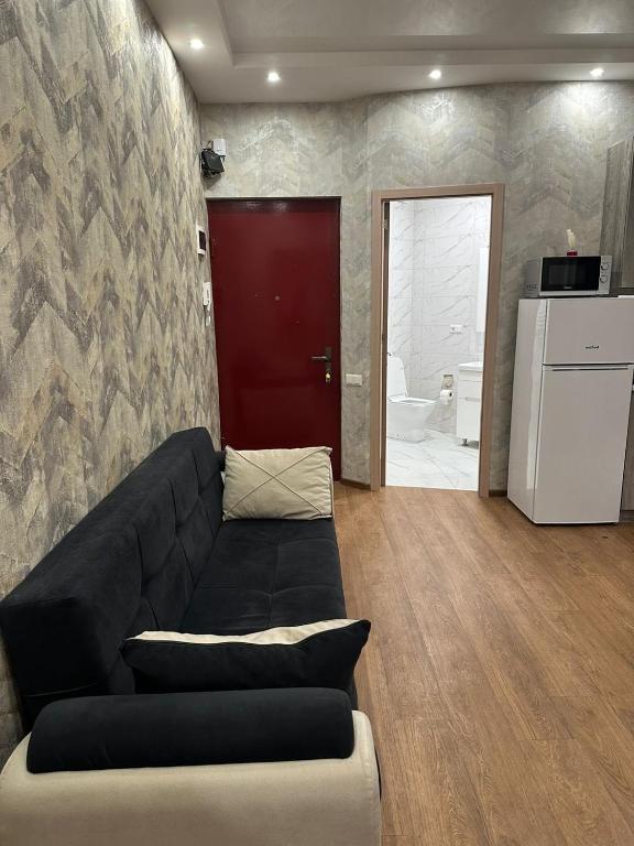 هتل نادزاله‌دیوی نیکو ماری ان 60/63 کی،‌سی بلاک، آپارتمان 69 - Nadzaladevi Nico Mari N 60/63 k,c block,apartment 69