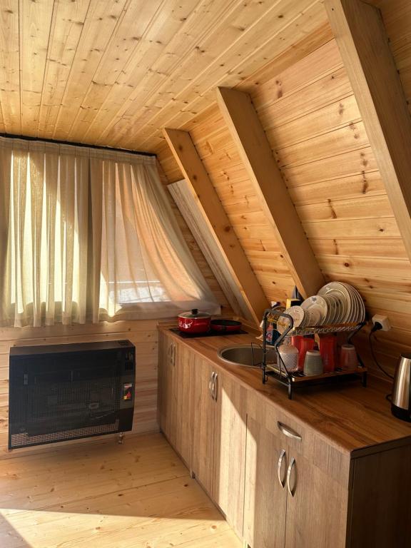 هتل کاتج ریونی کوتاییسی Cottage Rioni Kutaisi