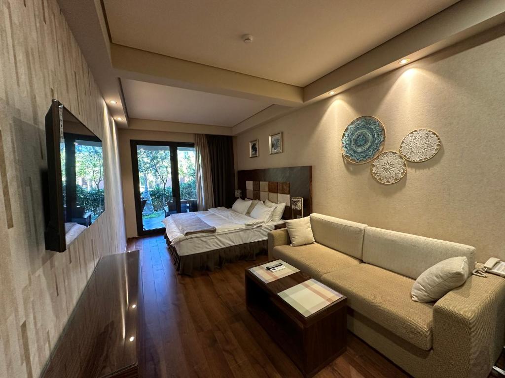 هتل سی ساید آپارتمان ویت آ پرایوت گاردن Seaside Apartment with a Private Garden