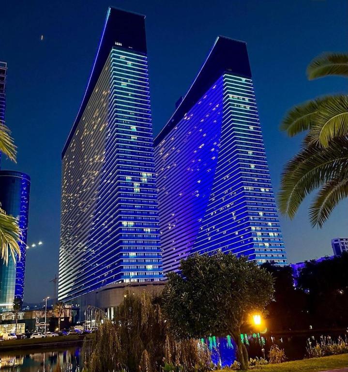هتل کینگ دیوید و اوربی سیتی باتومی - KING DAVID & Orbi City Batumi