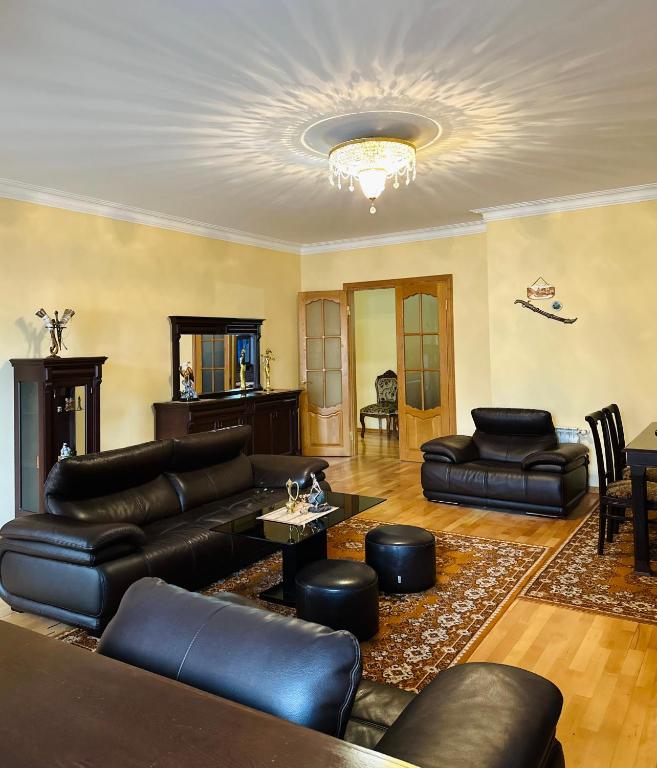 هتل رویال سنترال آپارتمان - Royal Central Apartment