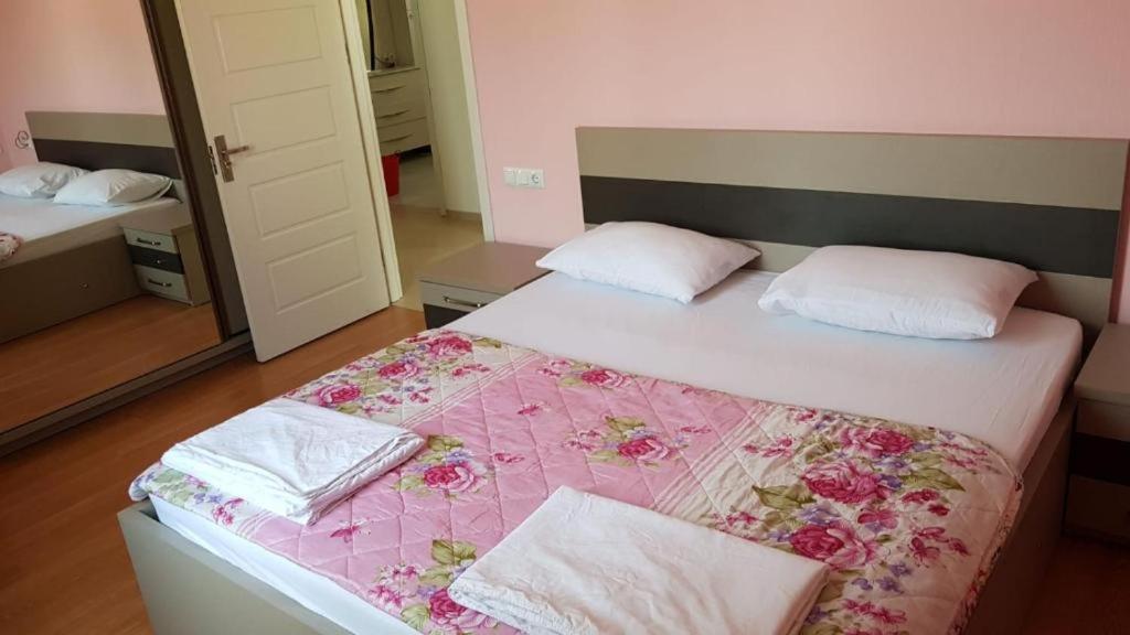 هتل رست هاوس تفلیس - Rest House Tbilisi