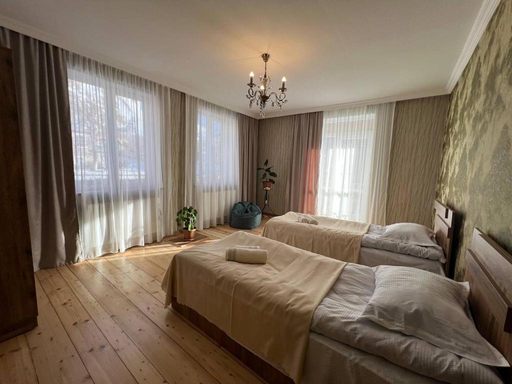 هتل اوربان آپارتمان کازبگی Urban Apartment Kazbegi