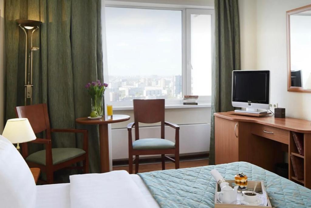هتل وی آی پی اپارت 689 - VIP apart 689