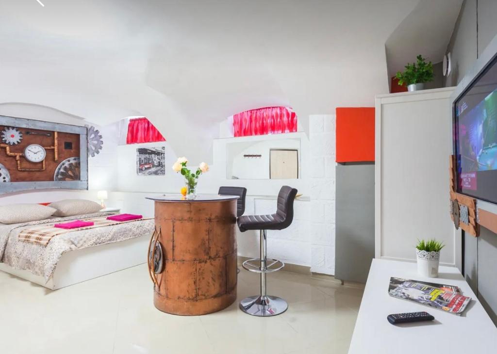 هتل وی آی پی آپارت 649 - VIP apart 649