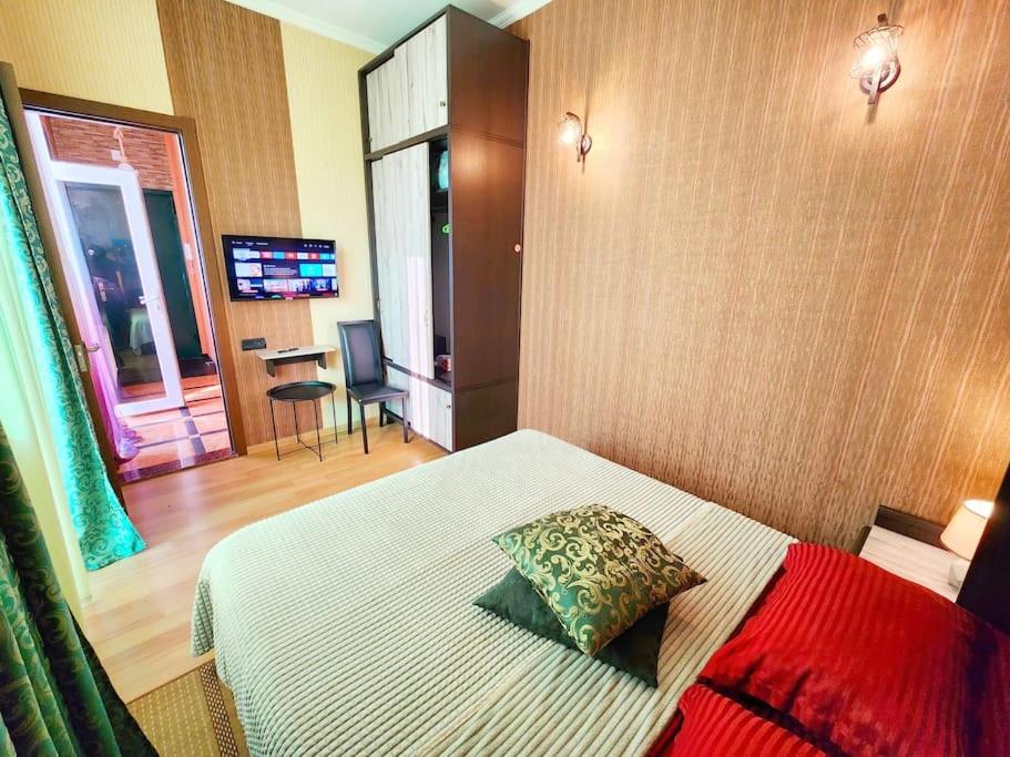 هتل آپارتمنت ویت د بست بالکنی - Apartment with the best balcony