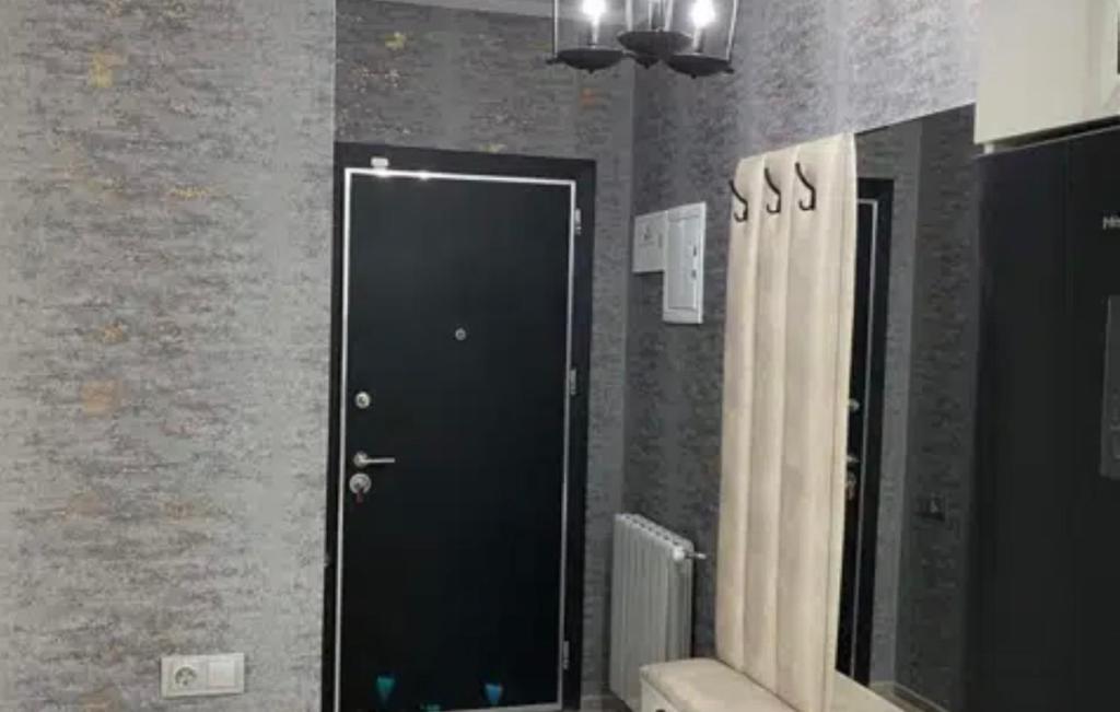 هتل وی آی پی آپارت ششصد و هفده - VIP apart 617