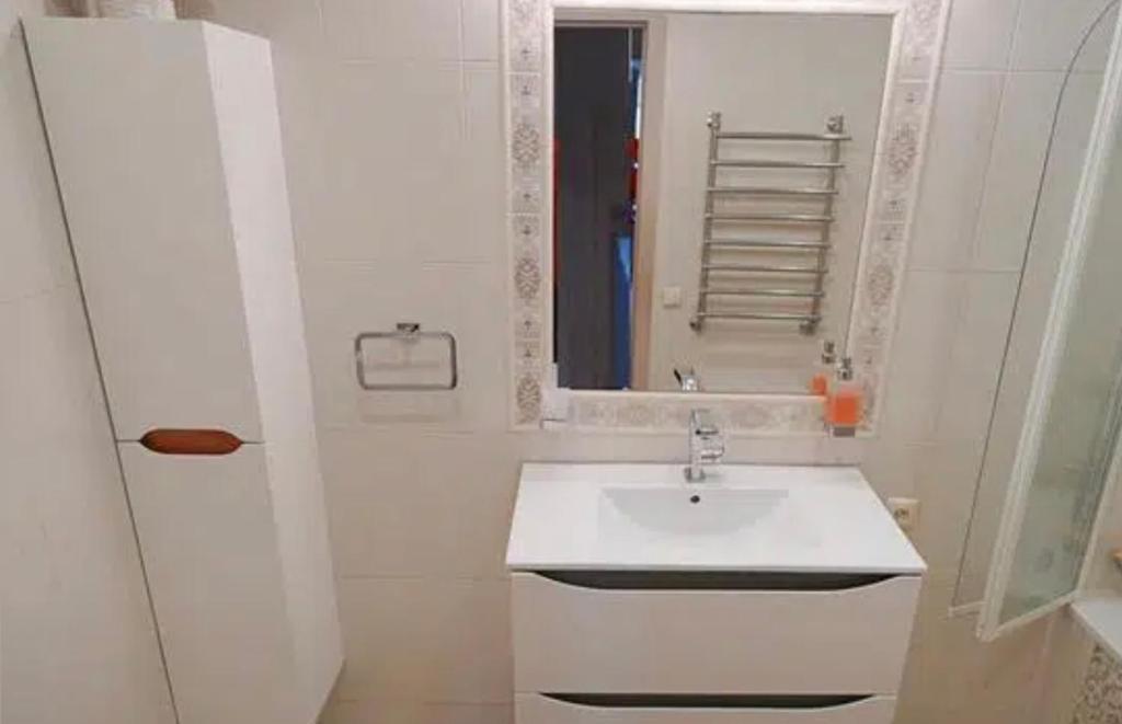 هتل وی آی پی آپارت 616 ایوزبیدزه 81 اولد - VIP apart 616 Iosebidze 81 Old