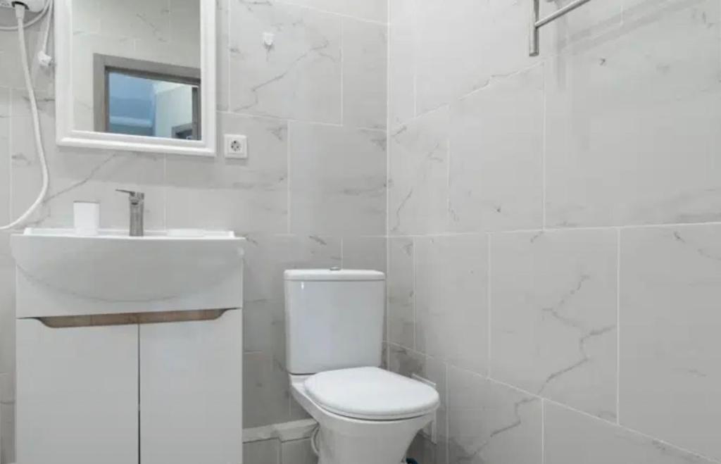 هتل وی آی پی آپارت 607 - VIP apart 607