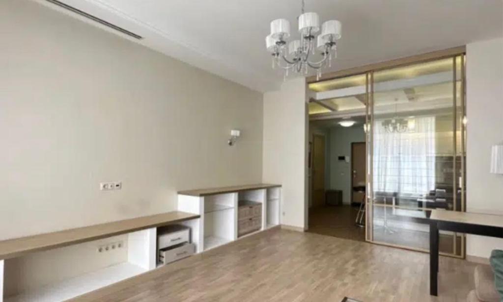 هتل نیو آپارت 605 - New apart 605