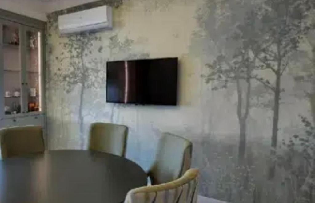 هتل وی آی پی آپارت 565 - VIP apart 565