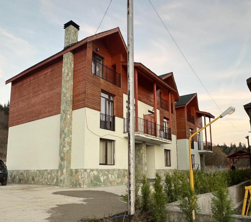 هتل سنی ویلا Sunny Villa