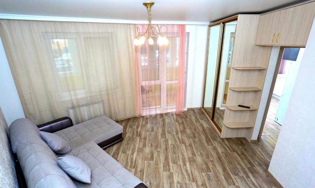 هتل وی آی پی آپارت ۴۰۶ - VIP apart 406