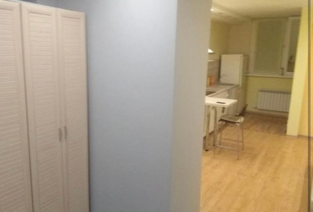 هتل وی آی پی آپارت 373 - VIP apart 373