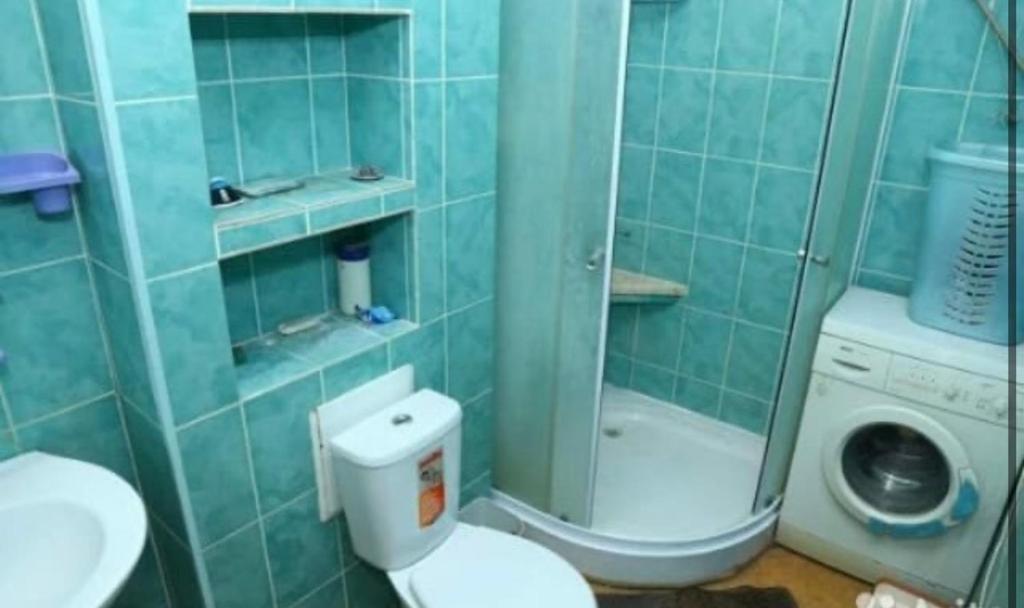 هتل وی آی پی آپارت ۳۵۱ - VIP apart 351