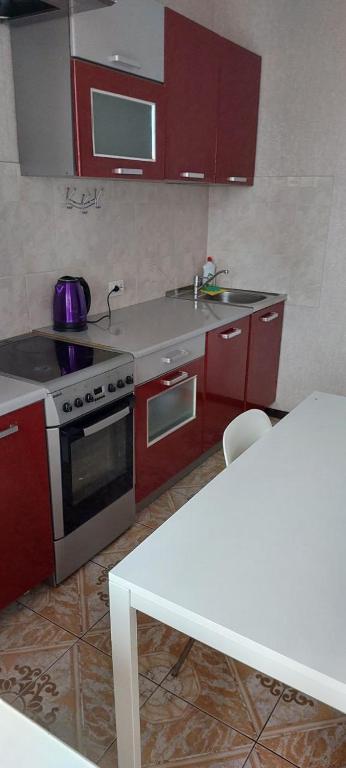 هتل وی آی پی آپارت 334 - VIP apart 334