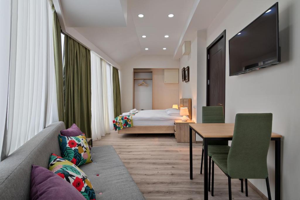 هتل نیو تیفلسی آپارتمان پلخانوفی New Tiflis Apartment Plekhanovi