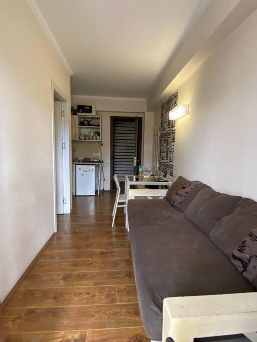 هتل کوزی فلت این مین استریت Cozy flat in Main Street