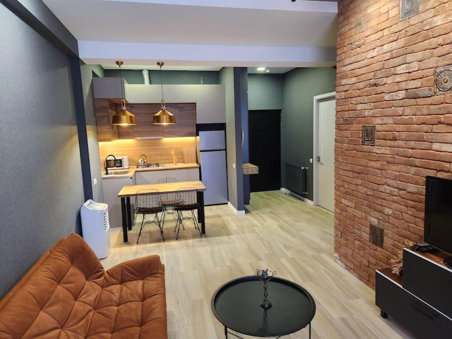 هتل کوزی آپارتمنت ویت وان بدرسوم - cozy apartment with 1 Bedroom