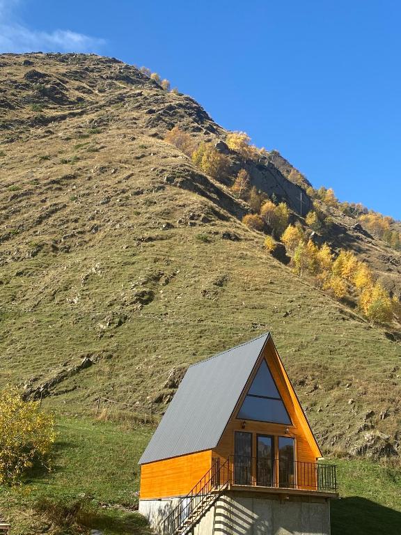 هتل ولکام کاتج Welcome Cottage