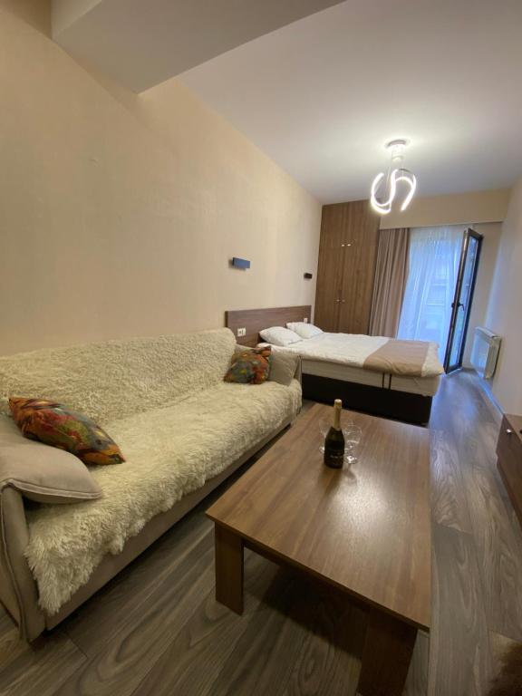 هتل کریستال ریزورت بی 209 Crystal resort b209