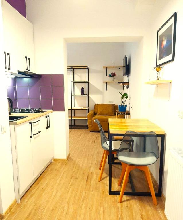 هتل استایل آپارتمان ویت کورت یارد - Style Apartment with Courtyard