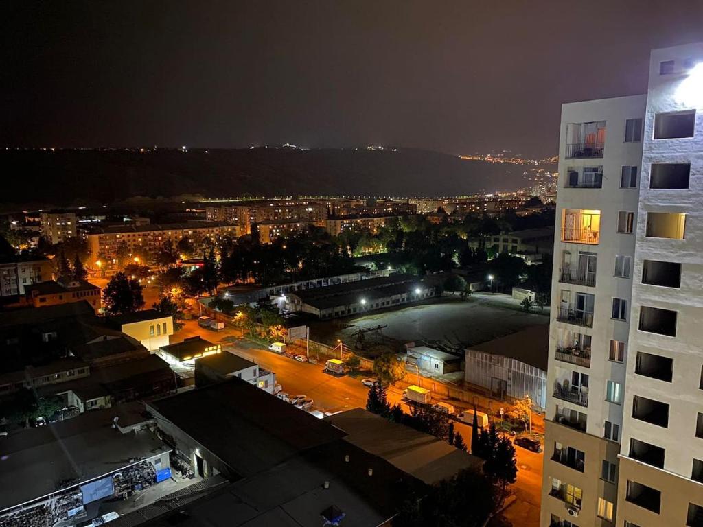 هتل تبیلیسی کازی آپارتمان - Tbilisi cozy appartment