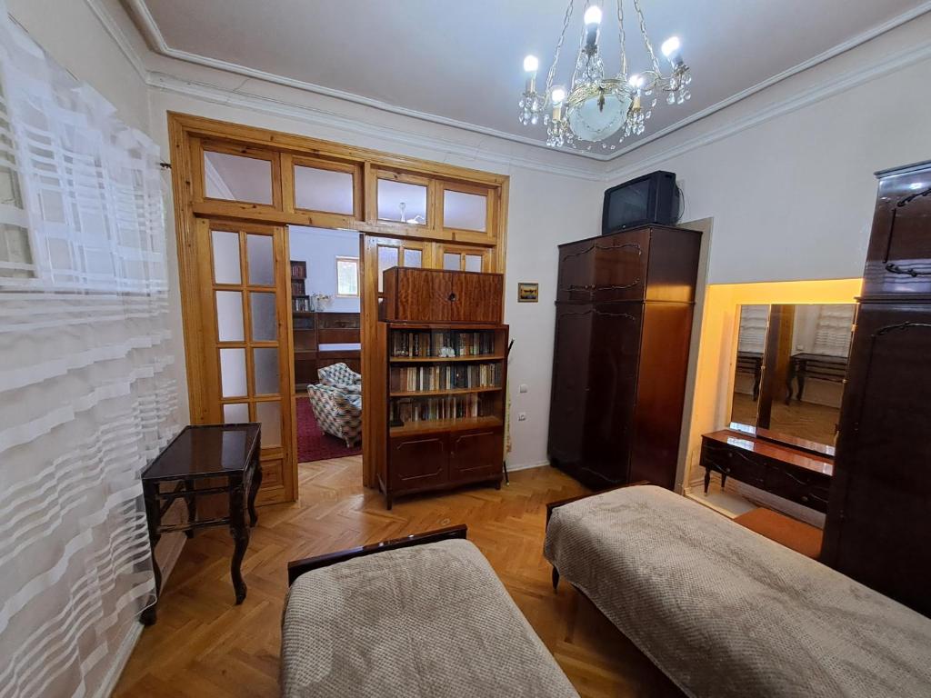 هتل سولولاکی سنتر - Sololaki Center