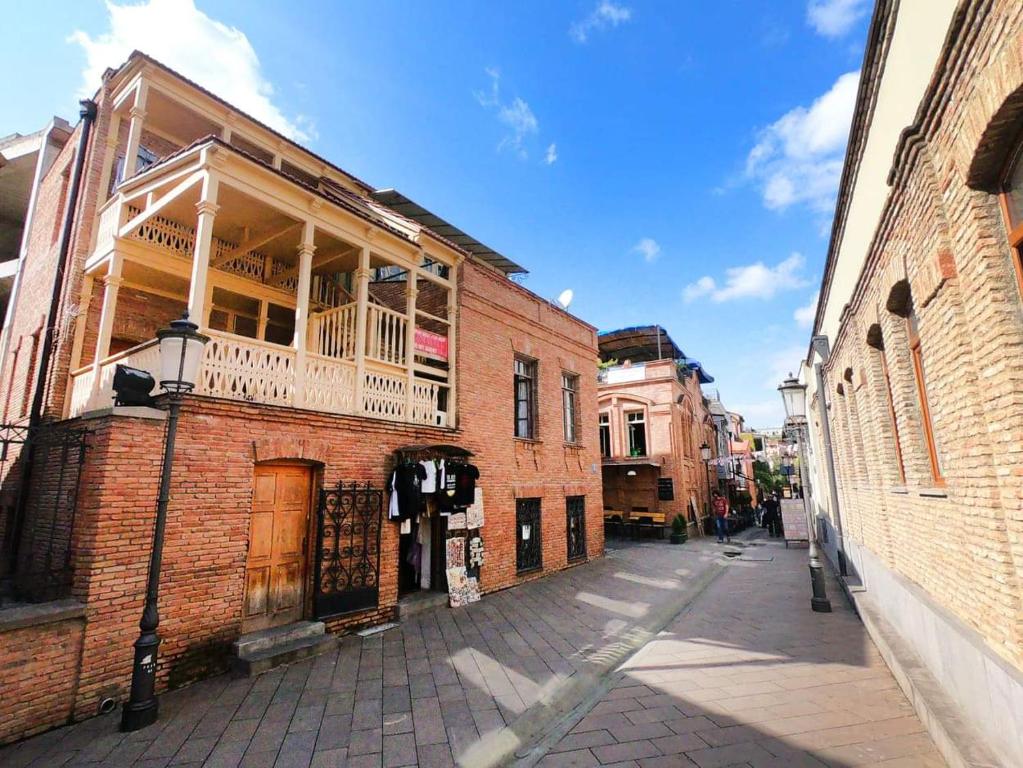 هتل آپارتمان این اولد تفلیس - Apartment in OLD TBILISI