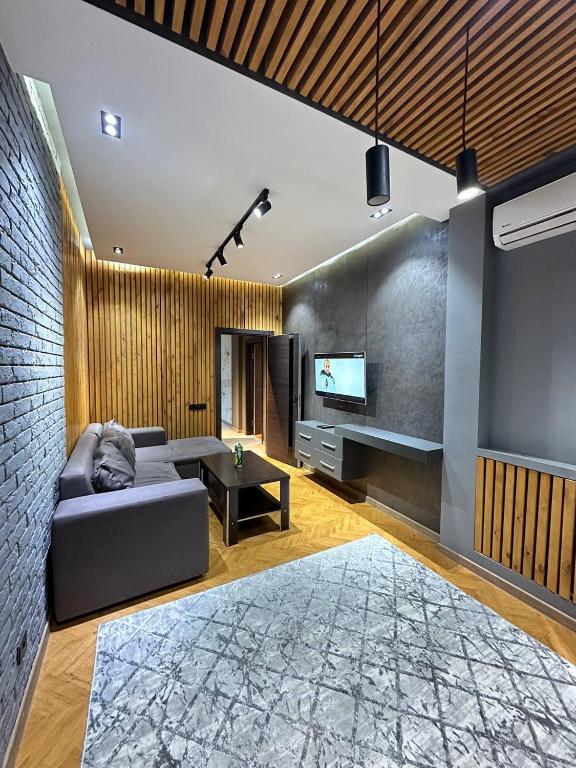هتل آپارتمنت 6 Apartment 6