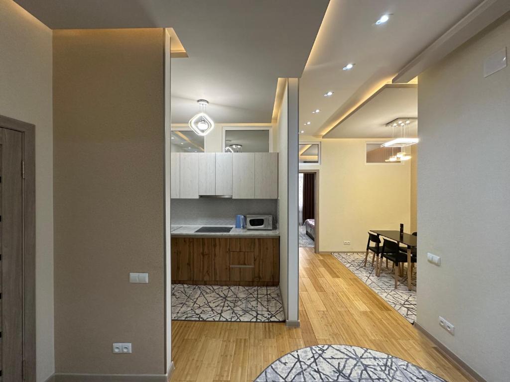 هتل دوشنبه سیتی وی اپارتمنتس Dushanbe City View Apartments