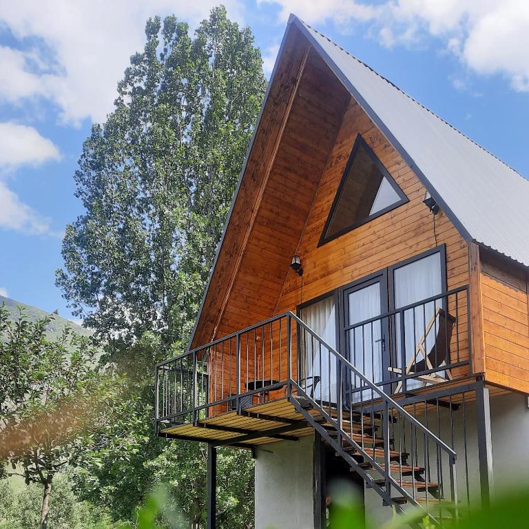 هتل کاتیج توری استفنتماندا، آچخوتی Cottage THORI Stephantsminda,Achkhoti