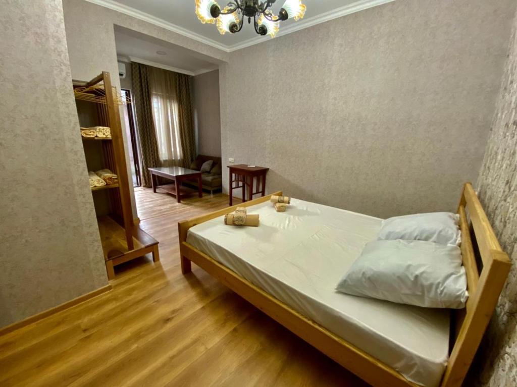Guest House - Avlabari