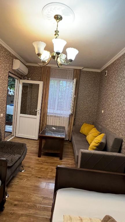 Guest House - Avlabari