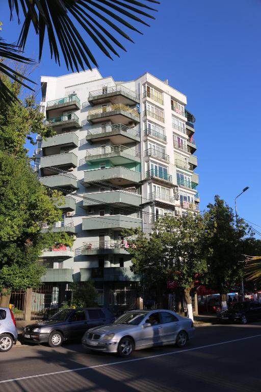 هتل آپارتمان - آرام Apartment - Aram