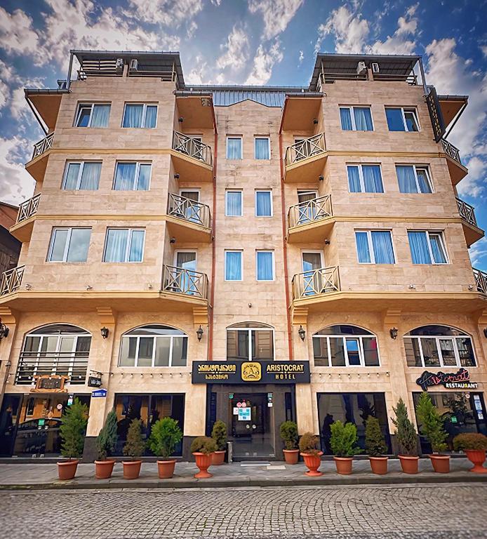 هتل آریستوکرات باتومی Hotel Aristocrat Batumi