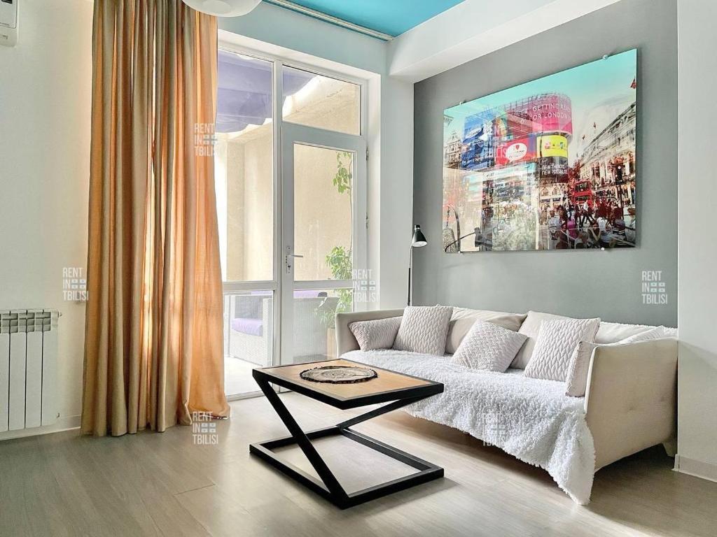 هتل مرکز شهر - VAKE PARK - آپارتمان 1BR - City Center- VAKE PARK - 1BR Apartment