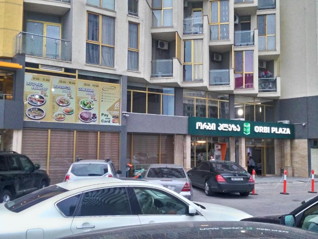 هتل میدان کور orbi plaza