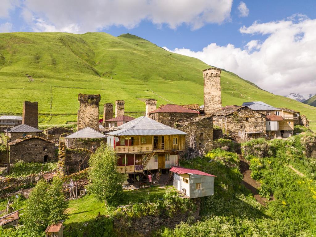 هتل مهمانخانه NaSHGOBI GuestHouse NaSHGOBI
